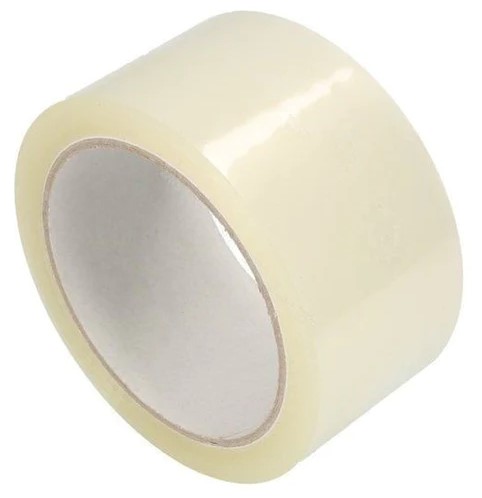 Pakketape 50 mm x 66 m 1 En gennemsigtig tape-rulle ligger på en hvid overflade. Rullen er udrullet og klar til brug.